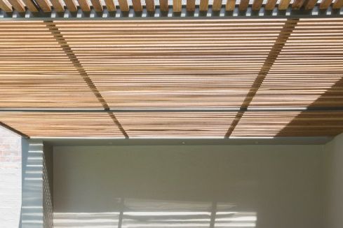 Terrassendach aus Holz